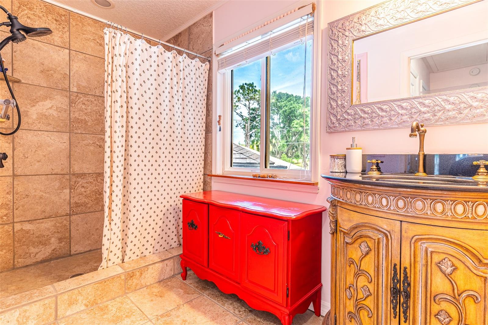 Image 47 of 97 For 6850 Hunt Road