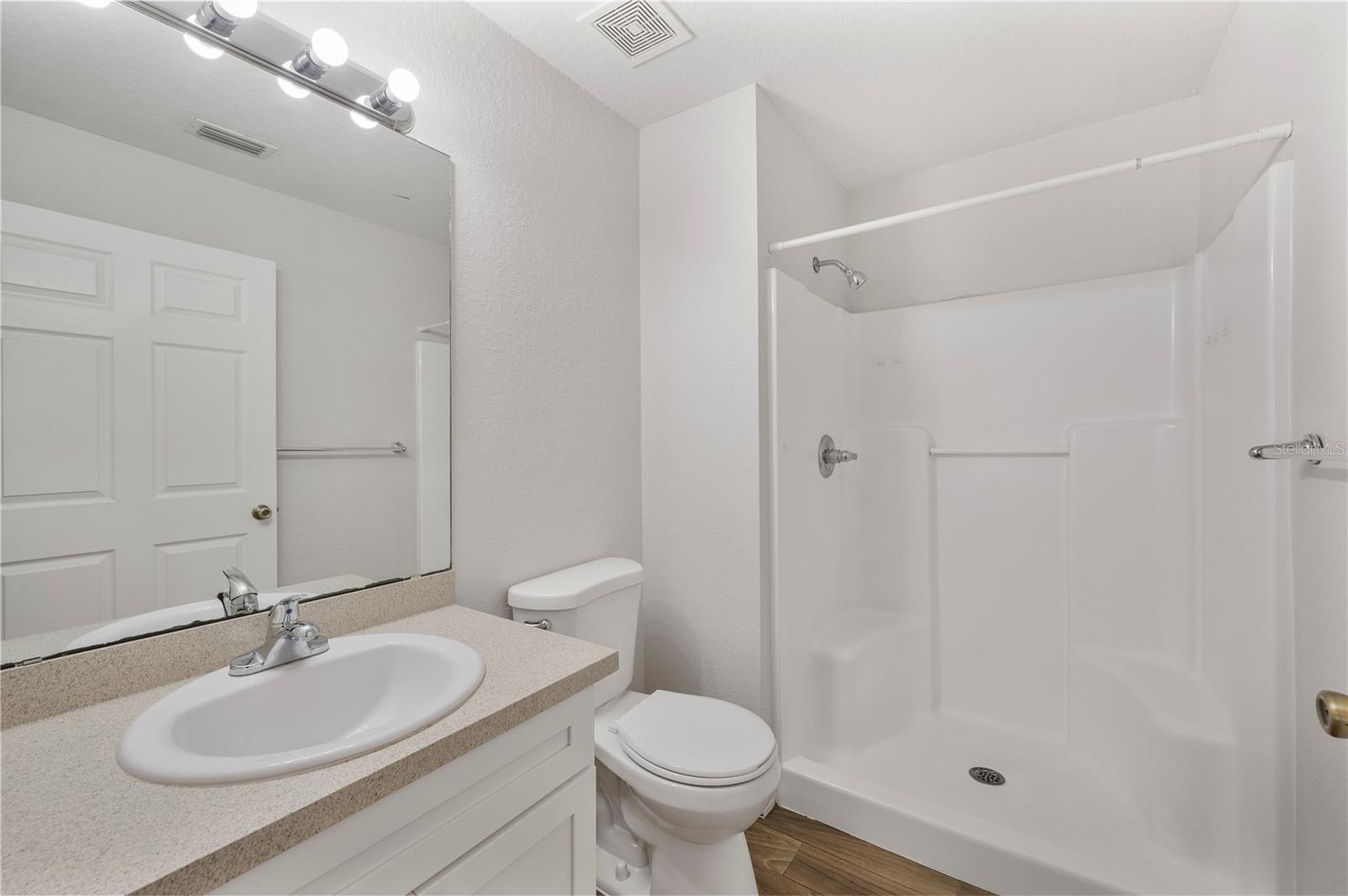 Image 15 of 57 For 210 Orange Avenue