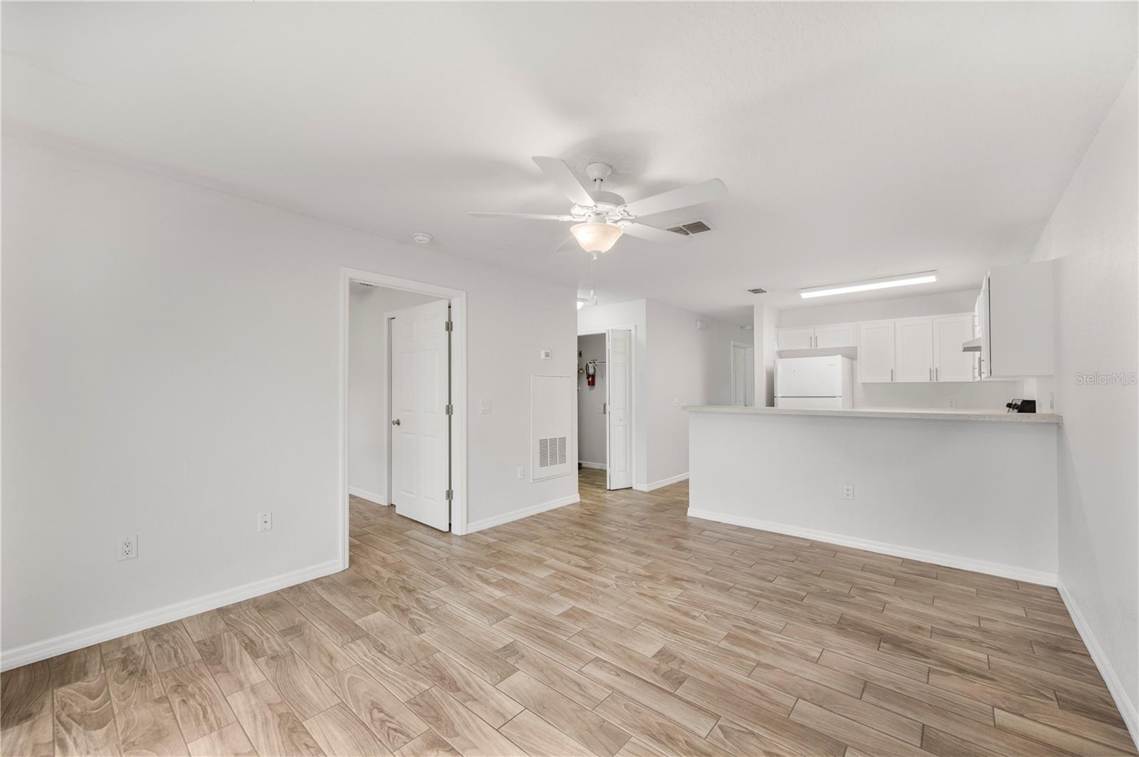 Image 26 of 57 For 210 Orange Avenue