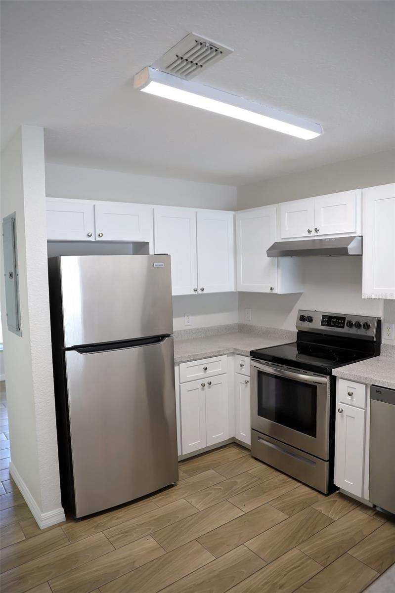 Image 30 of 57 For 210 Orange Avenue