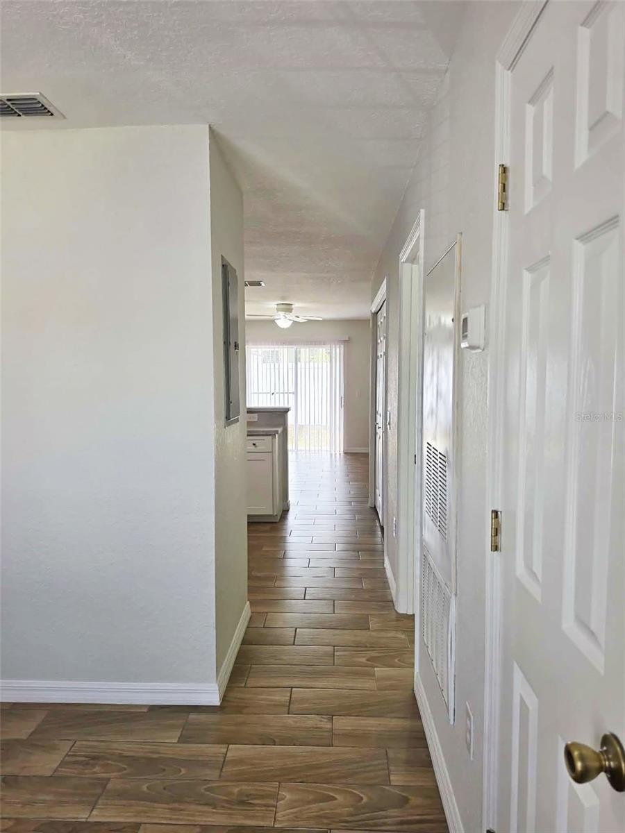 Image 40 of 57 For 210 Orange Avenue