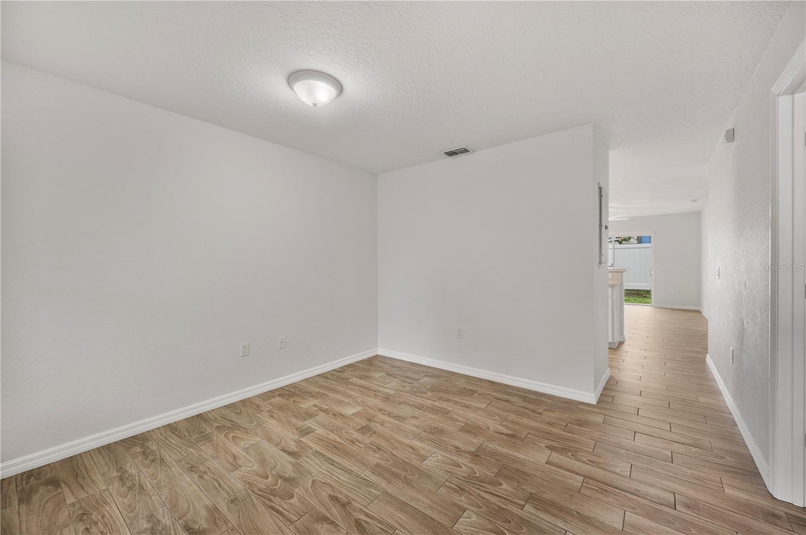 Image 9 of 57 For 210 Orange Avenue