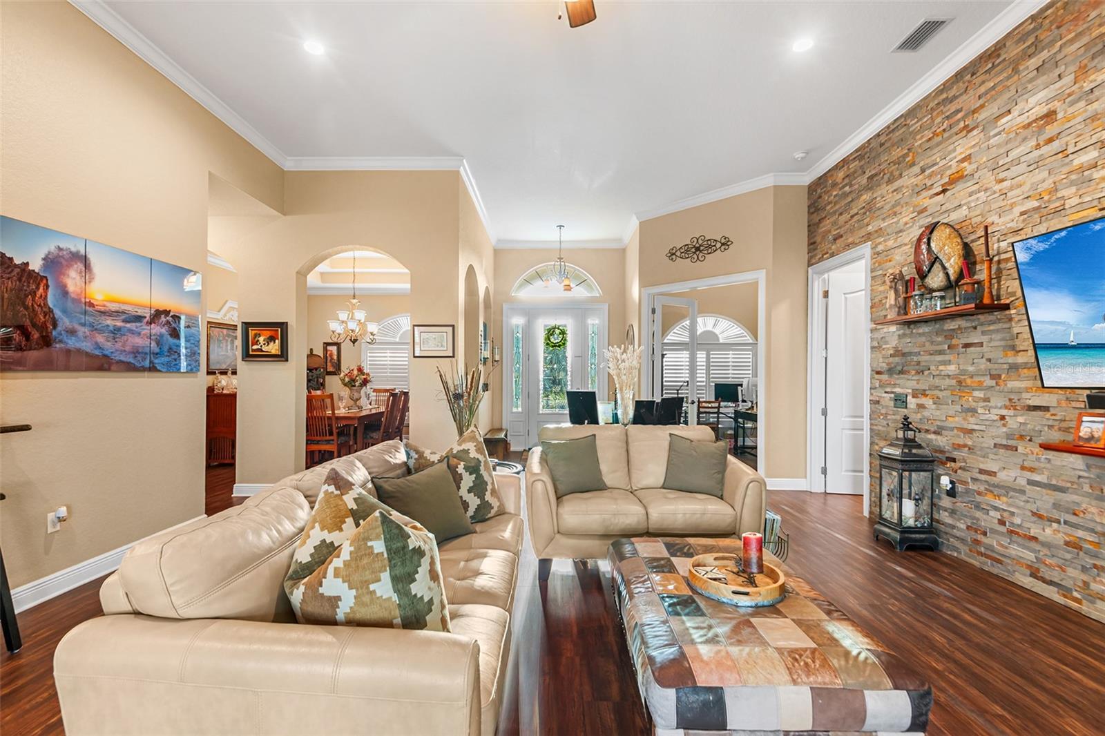 Image 13 of 52 For 4970 Nocosee Place