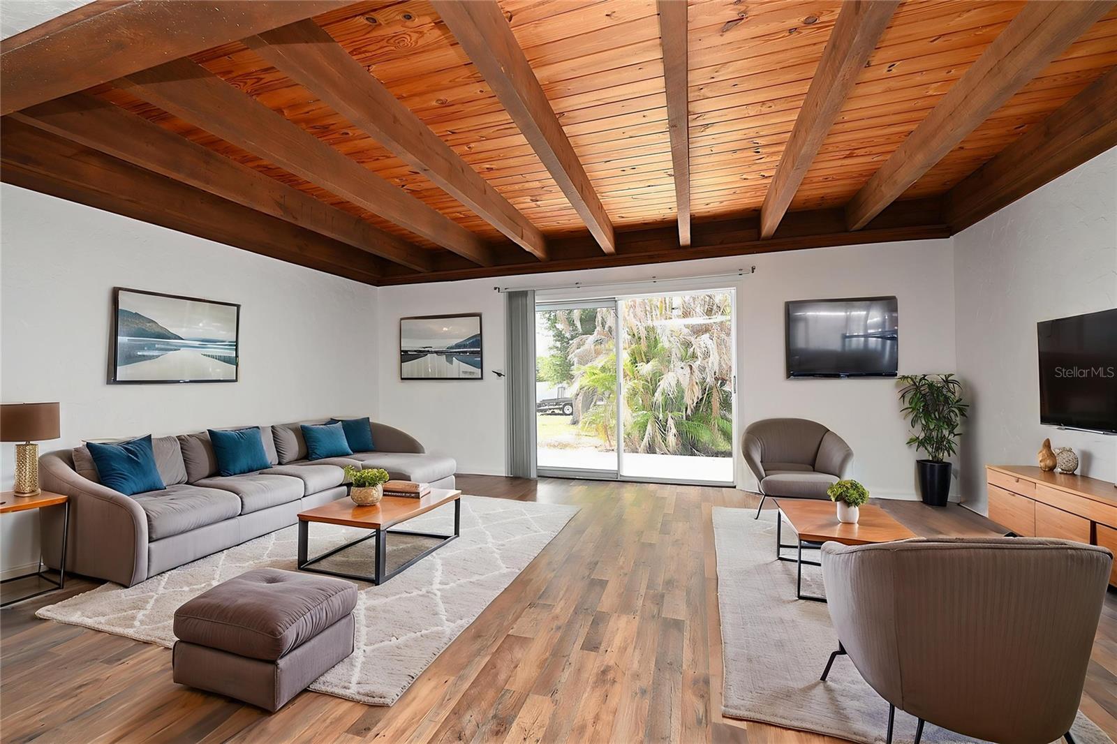 Image 12 of 40 For 2249 9th St Se