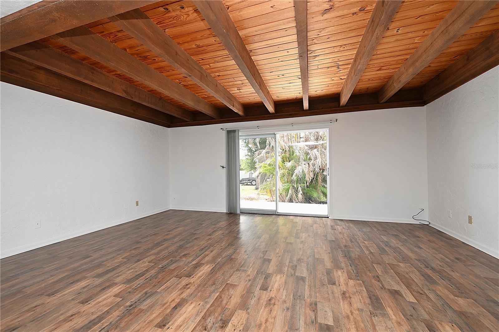 Image 13 of 40 For 2249 9th St Se