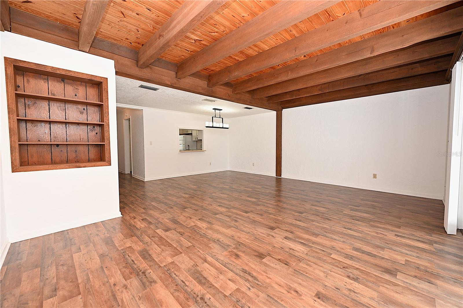 Image 15 of 40 For 2249 9th St Se