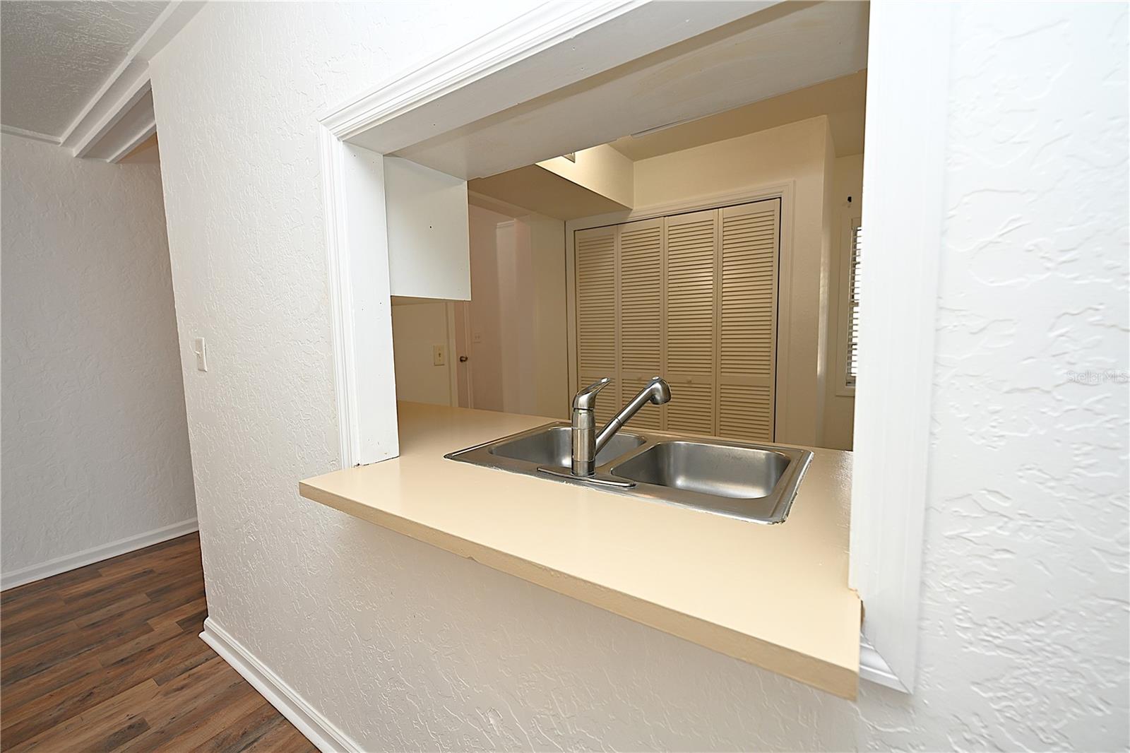 Image 16 of 40 For 2249 9th St Se