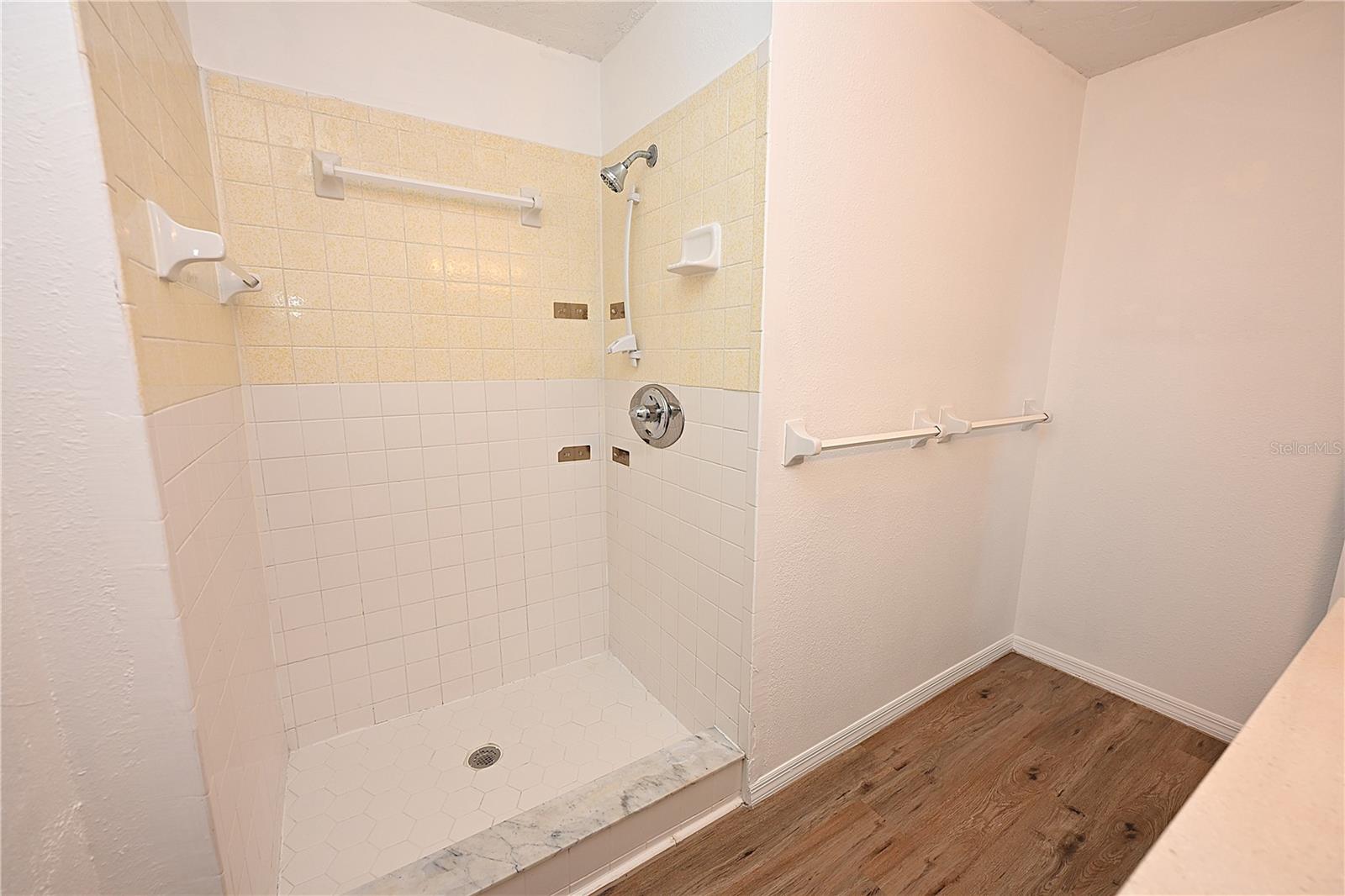 Image 26 of 40 For 2249 9th St Se