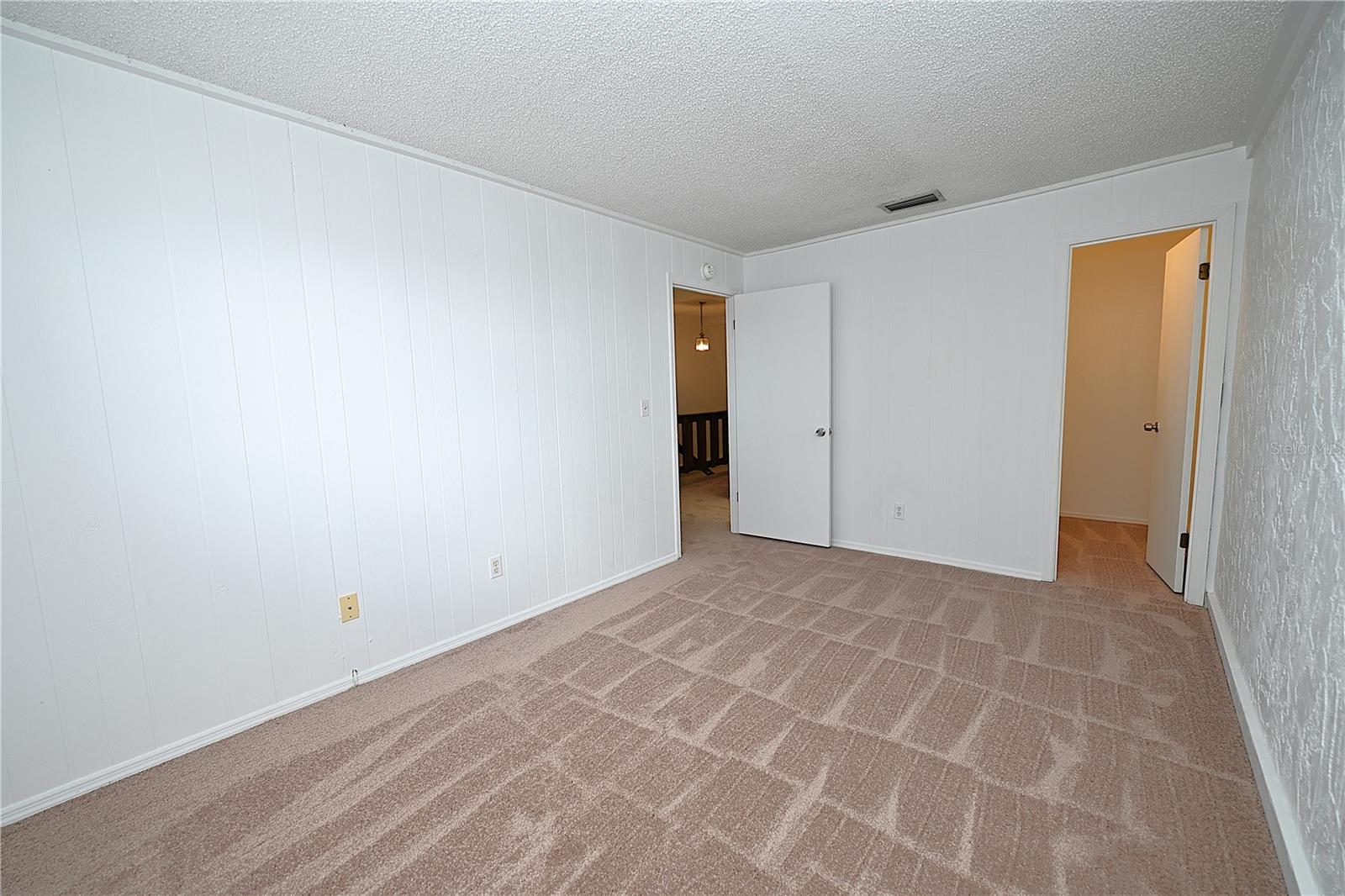 Image 34 of 40 For 2249 9th St Se