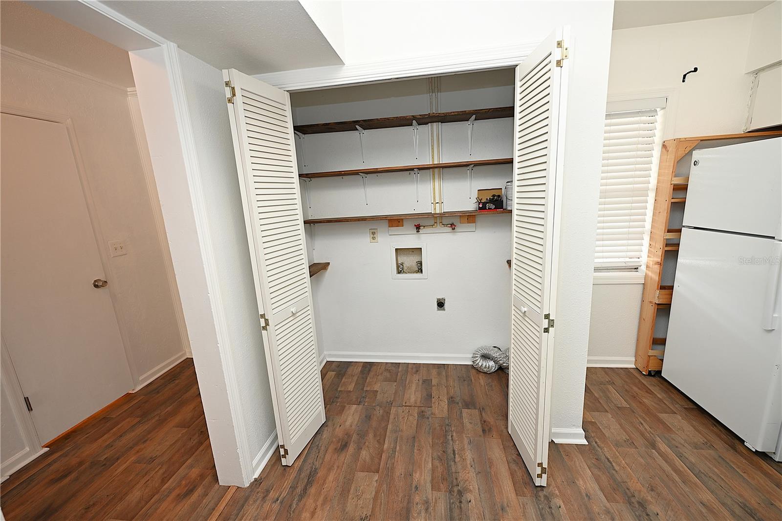 Image 7 of 40 For 2249 9th St Se