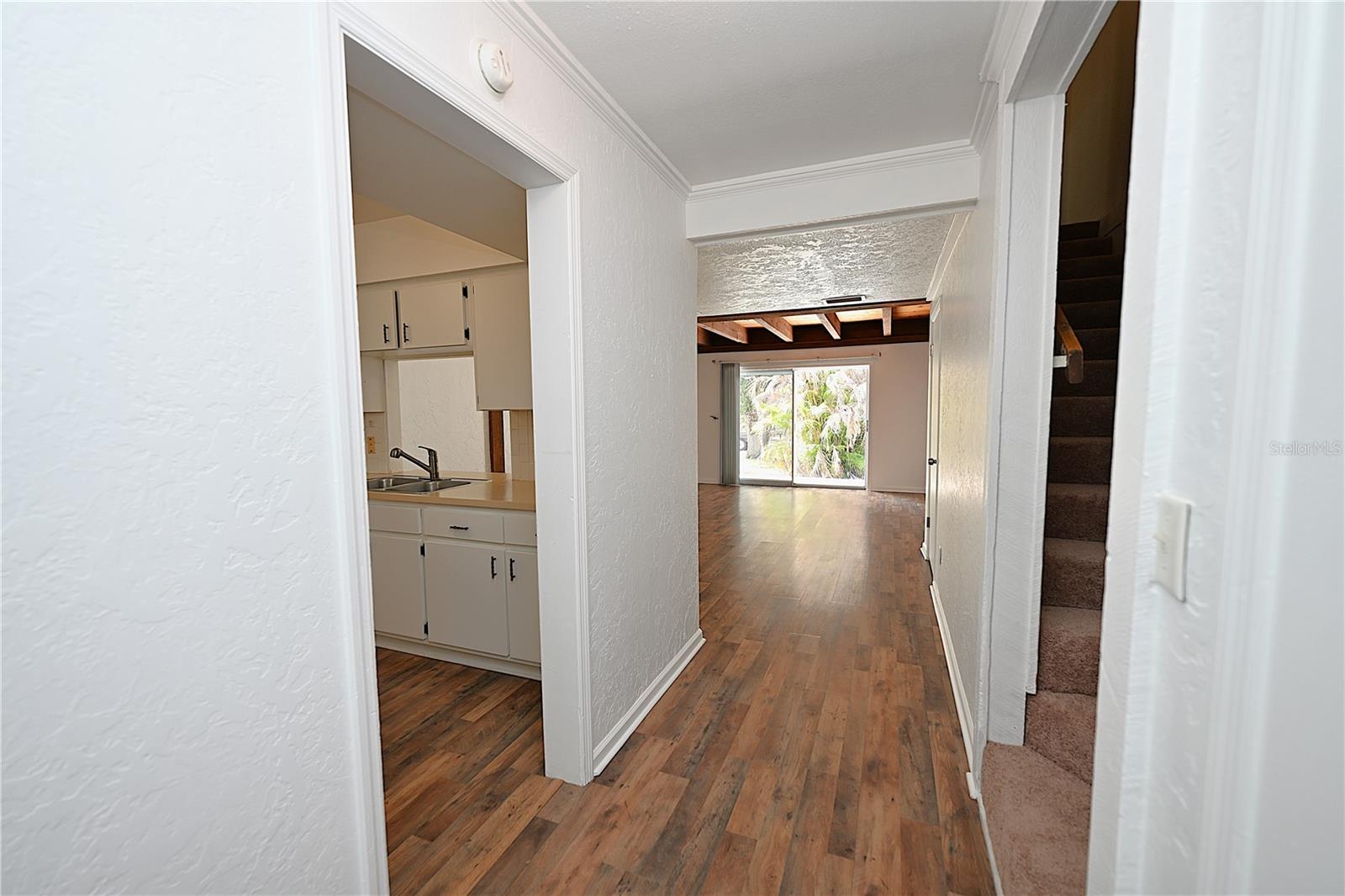 Image 9 of 40 For 2249 9th St Se