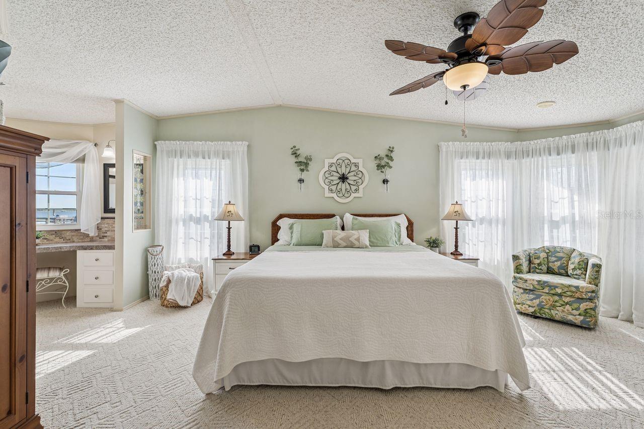 Image 20 of 46 For 6643 Westchester Drive Ne