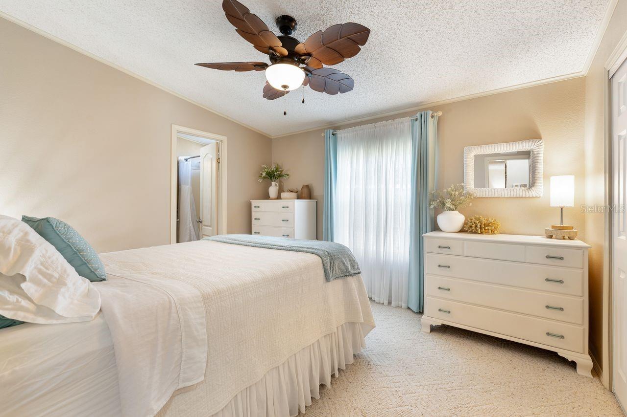 Image 24 of 46 For 6643 Westchester Drive Ne