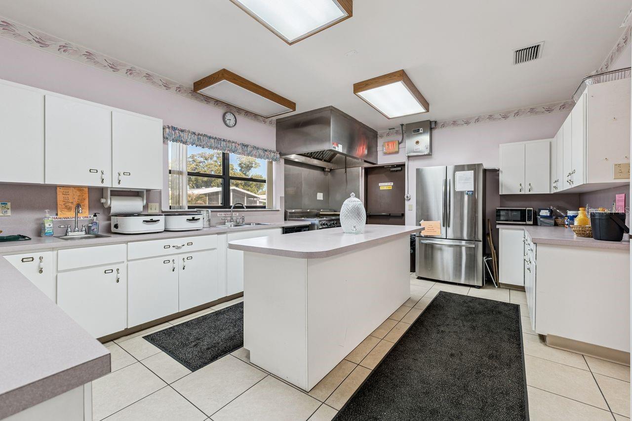 Image 37 of 46 For 6643 Westchester Drive Ne