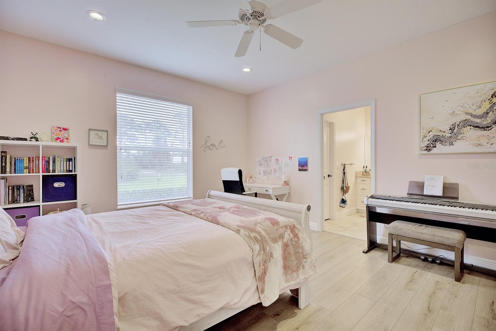 Image 13 of 28 For 9680 Payne Road