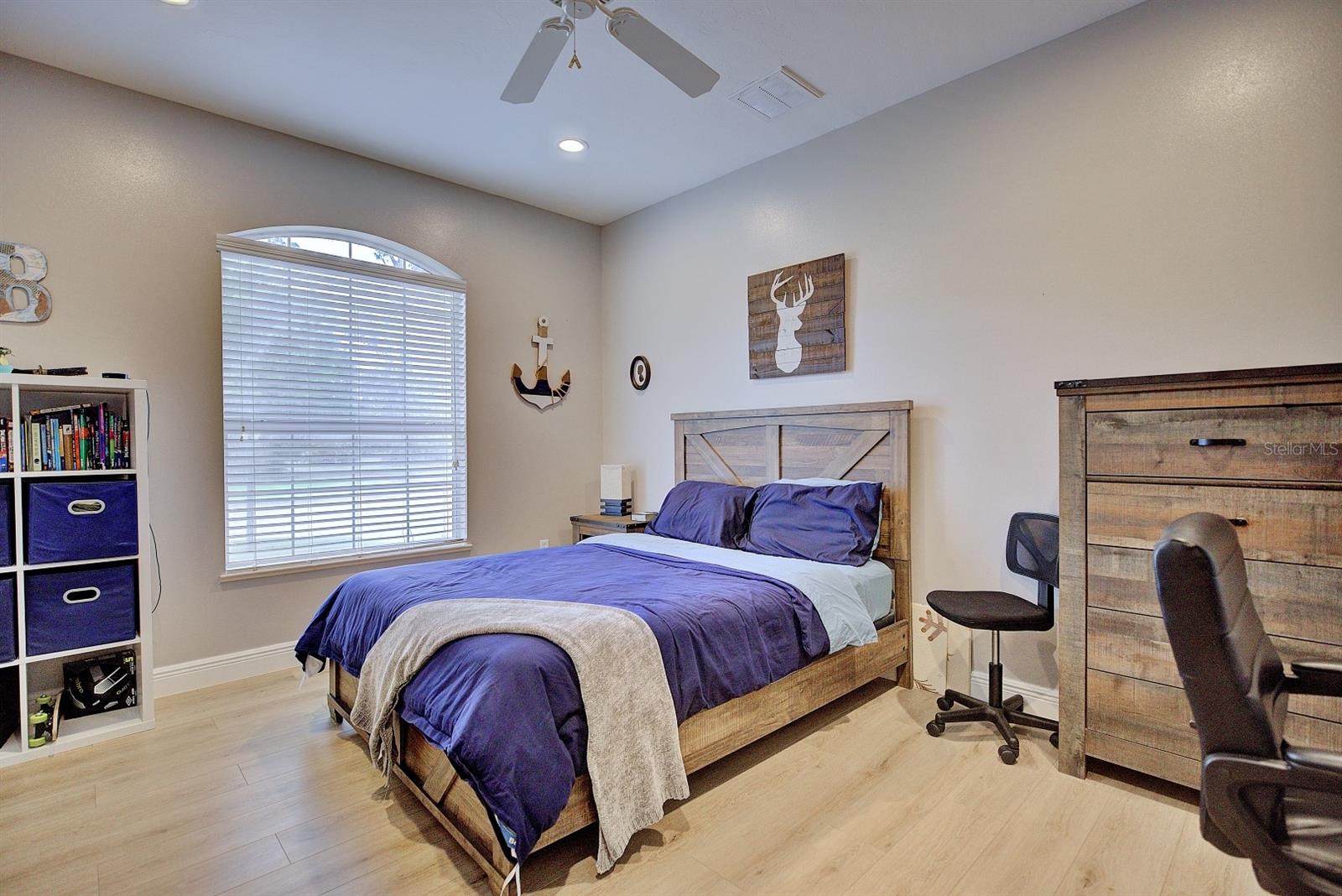 Image 18 of 28 For 9680 Payne Road