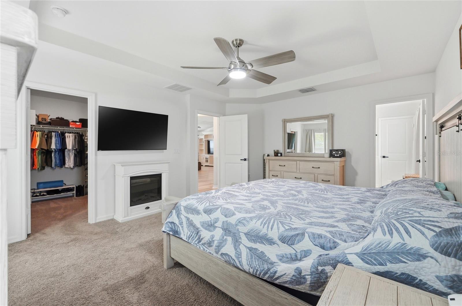 Image 15 of 37 For 7037 Cruz Court