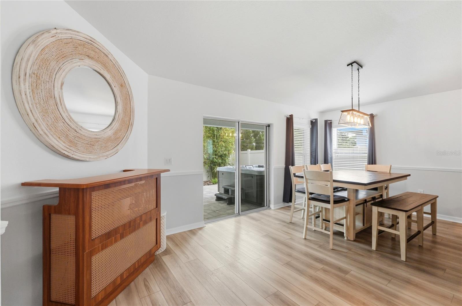 Image 19 of 37 For 7037 Cruz Court