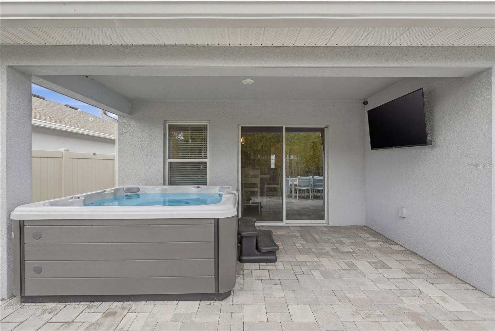 Image 28 of 37 For 7037 Cruz Court