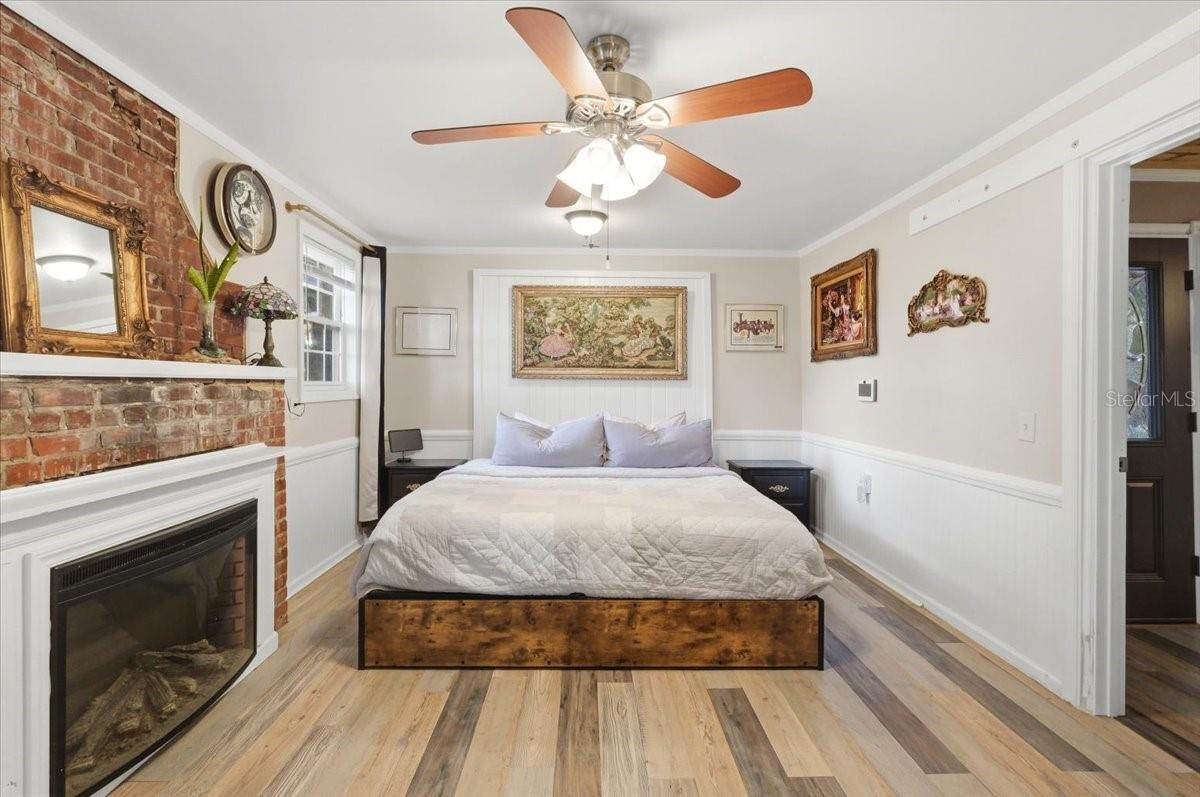 Image 15 of 52 For 4205 Combee Road