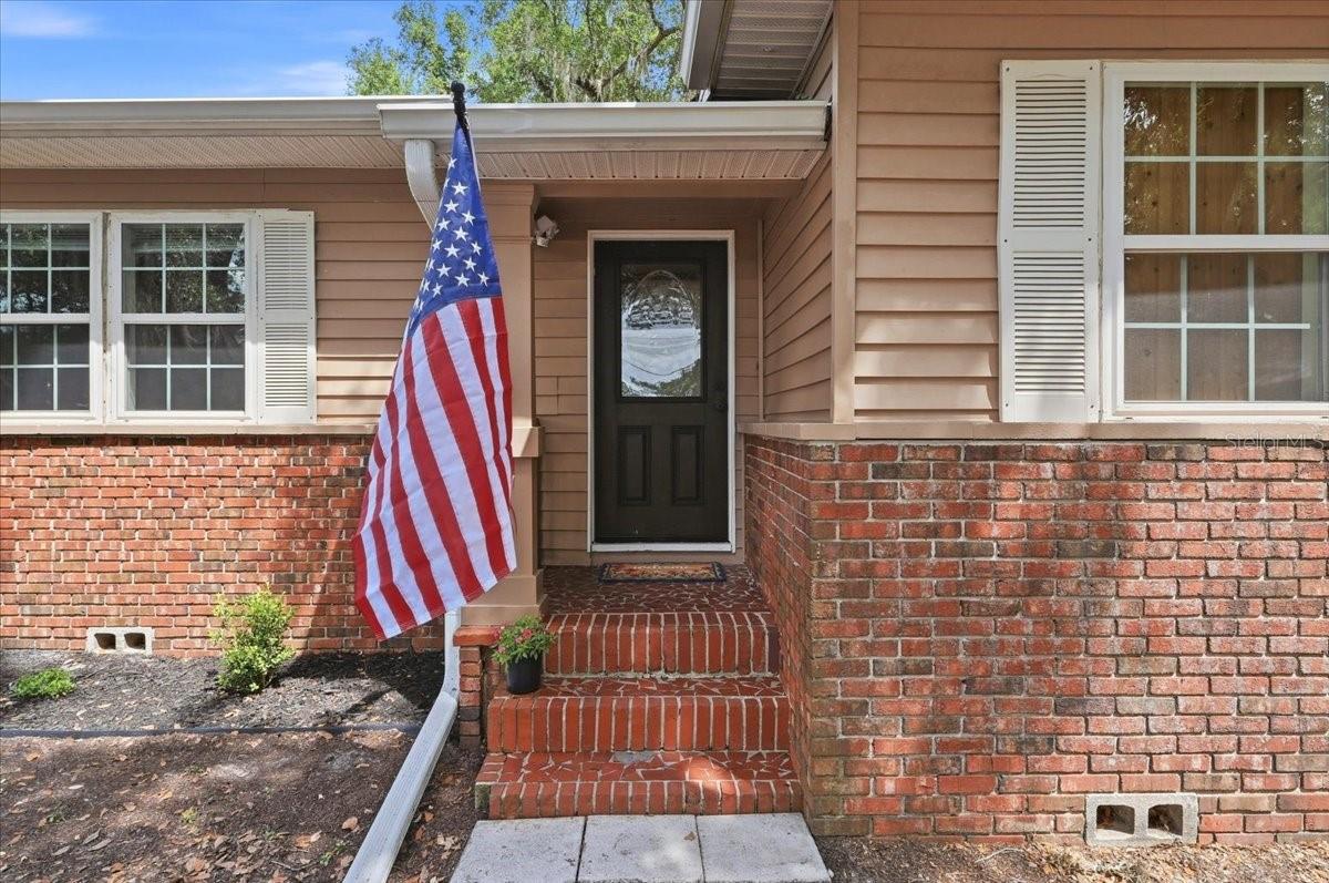 Image 2 of 52 For 4205 Combee Road