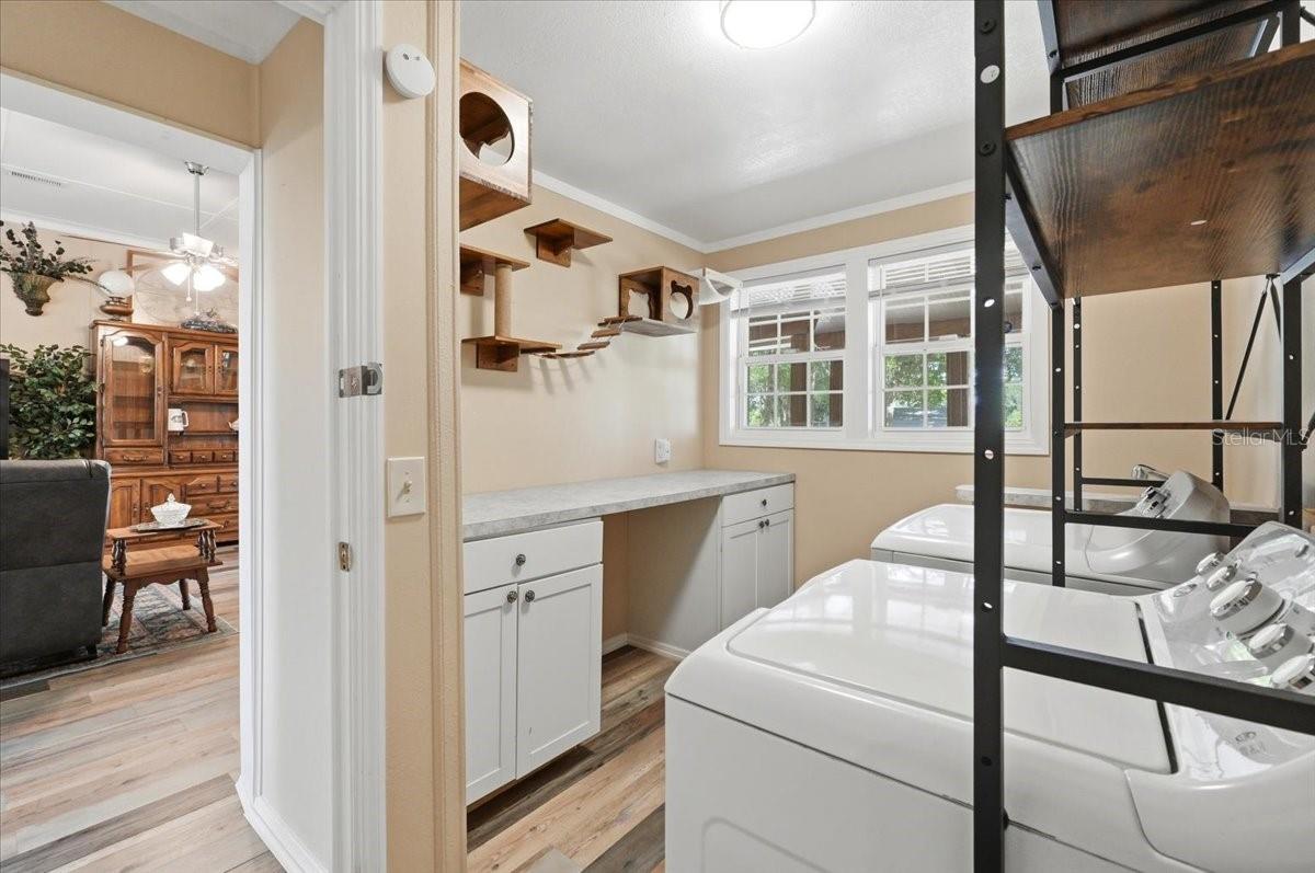 Image 28 of 52 For 4205 Combee Road