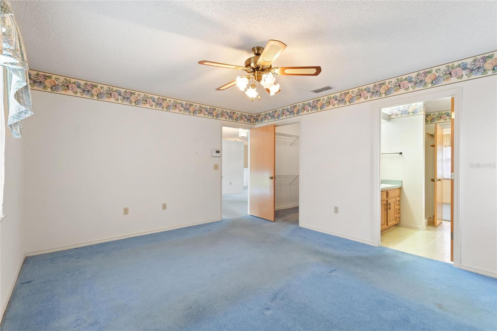 Image 20 of 48 For 4401 Mahogany Run