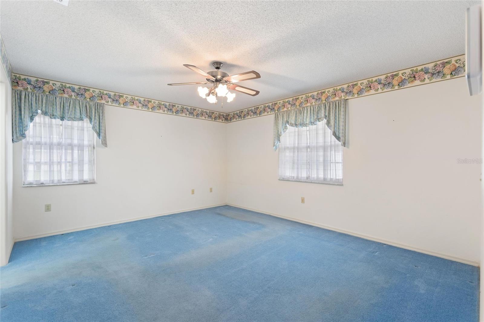 Image 21 of 48 For 4401 Mahogany Run