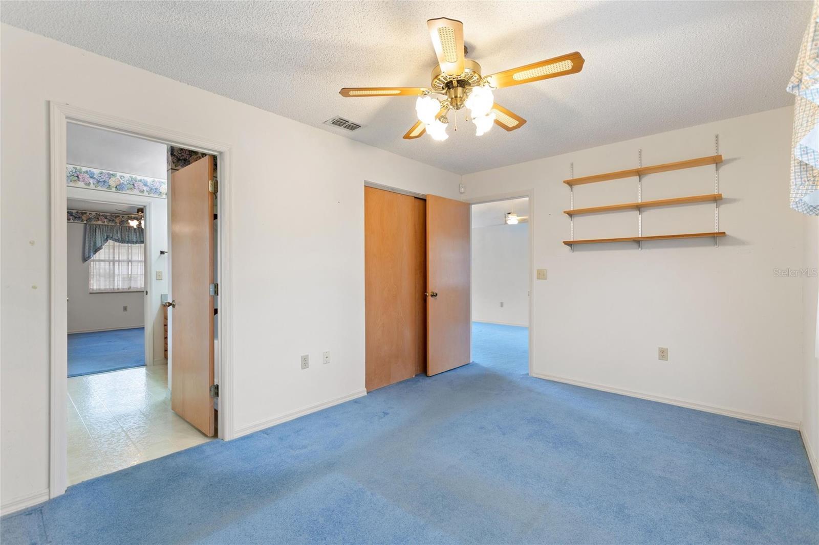 Image 22 of 48 For 4401 Mahogany Run