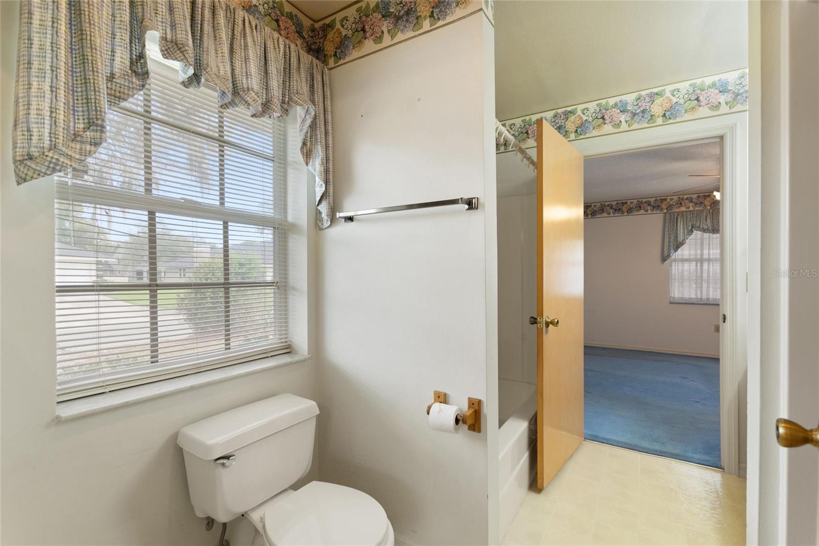 Image 23 of 48 For 4401 Mahogany Run