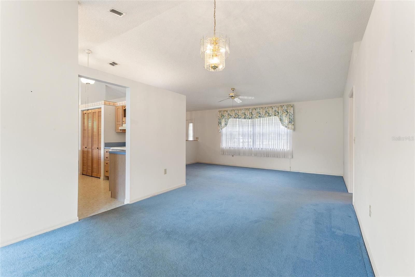 Image 31 of 48 For 4401 Mahogany Run