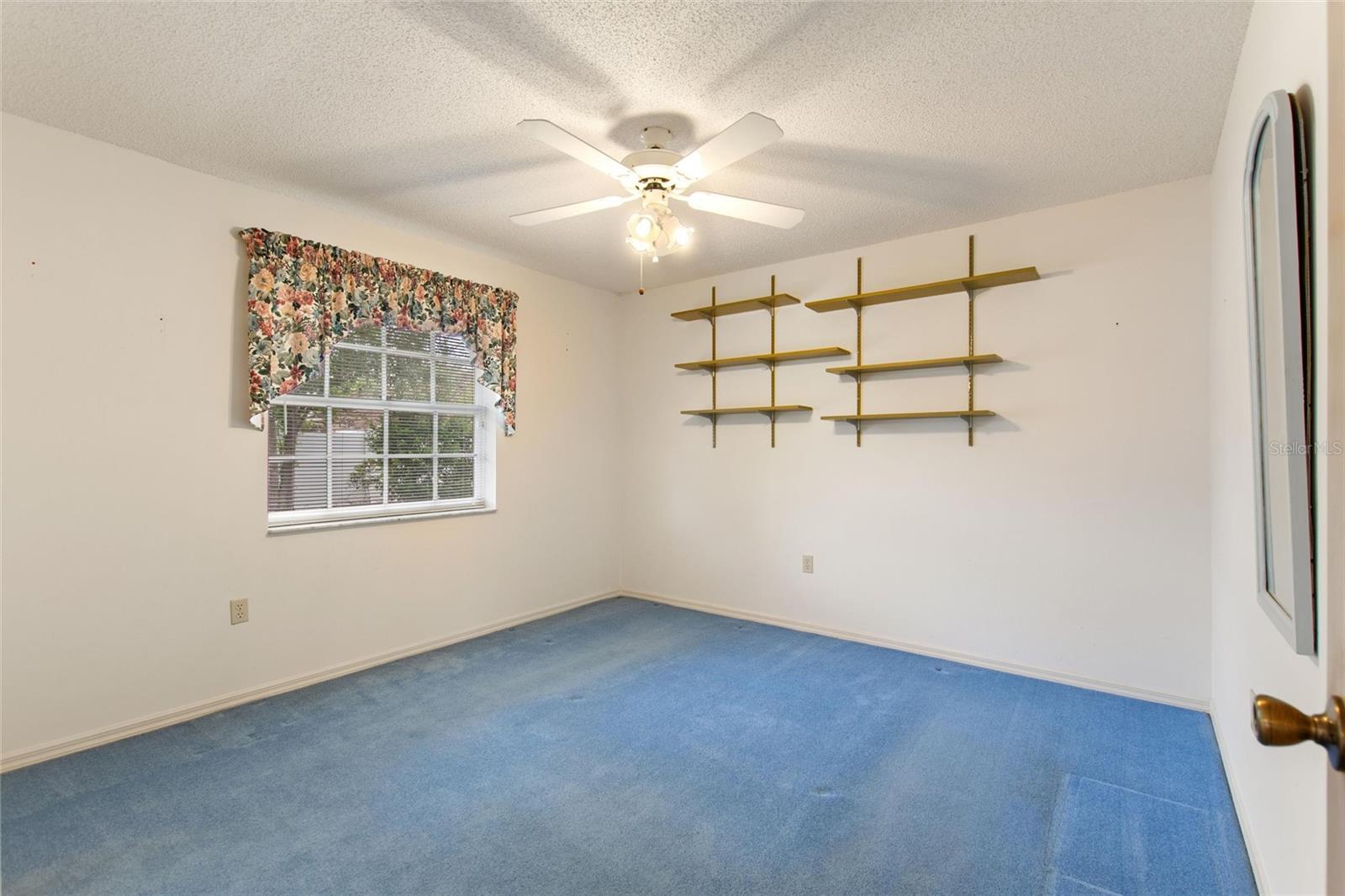 Image 33 of 48 For 4401 Mahogany Run