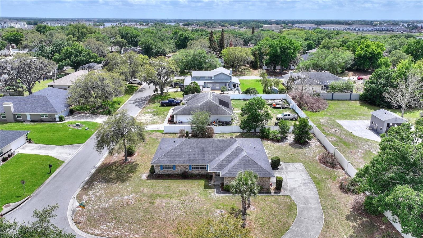 Image 37 of 48 For 4401 Mahogany Run