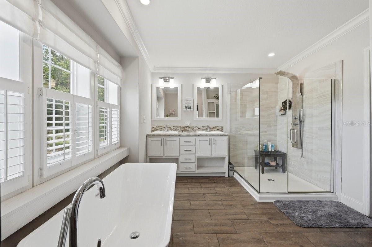 Image 21 of 34 For 5962 Murphy Road