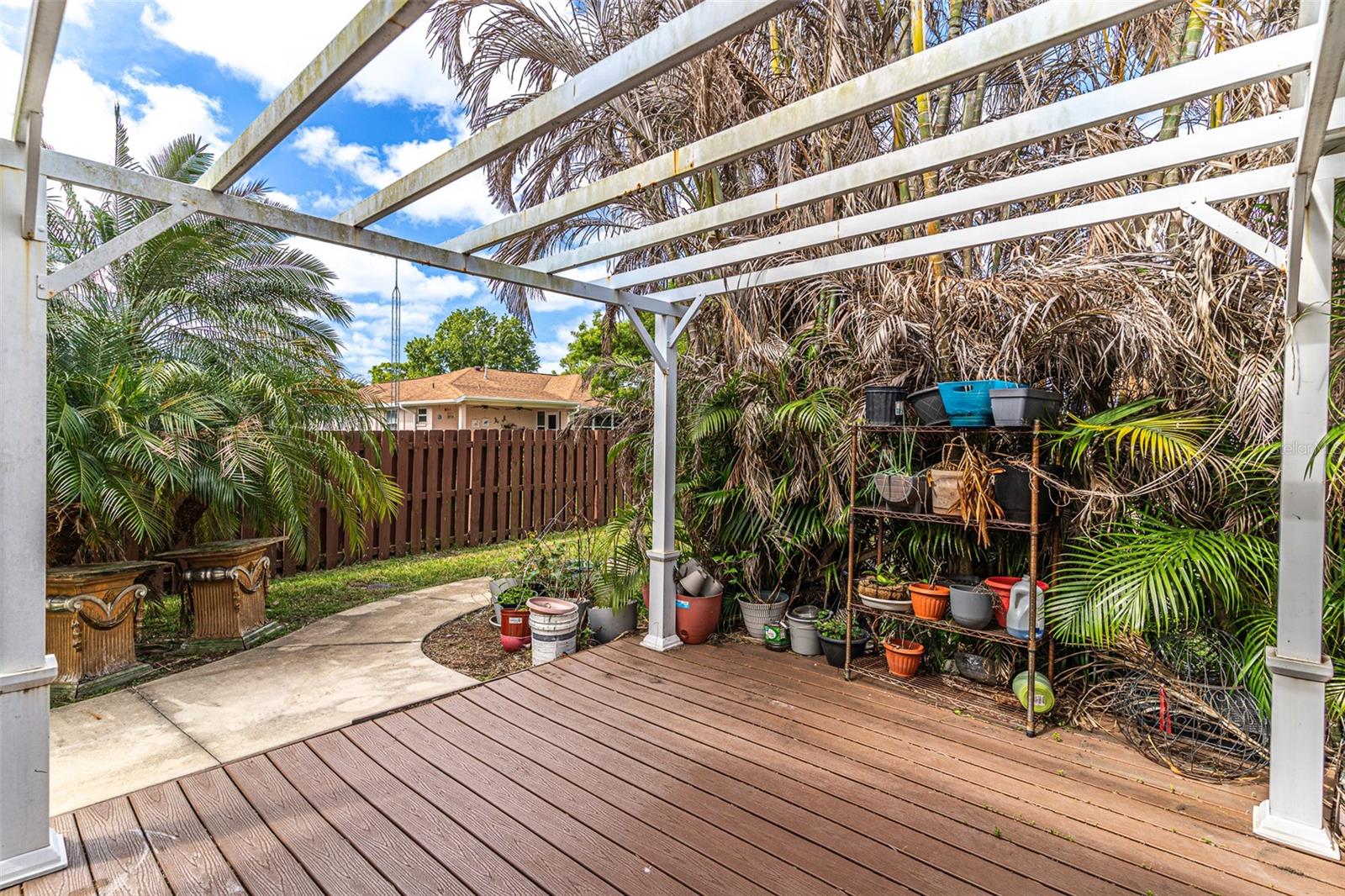 Image 21 of 32 For 3715 Sebring Parkway