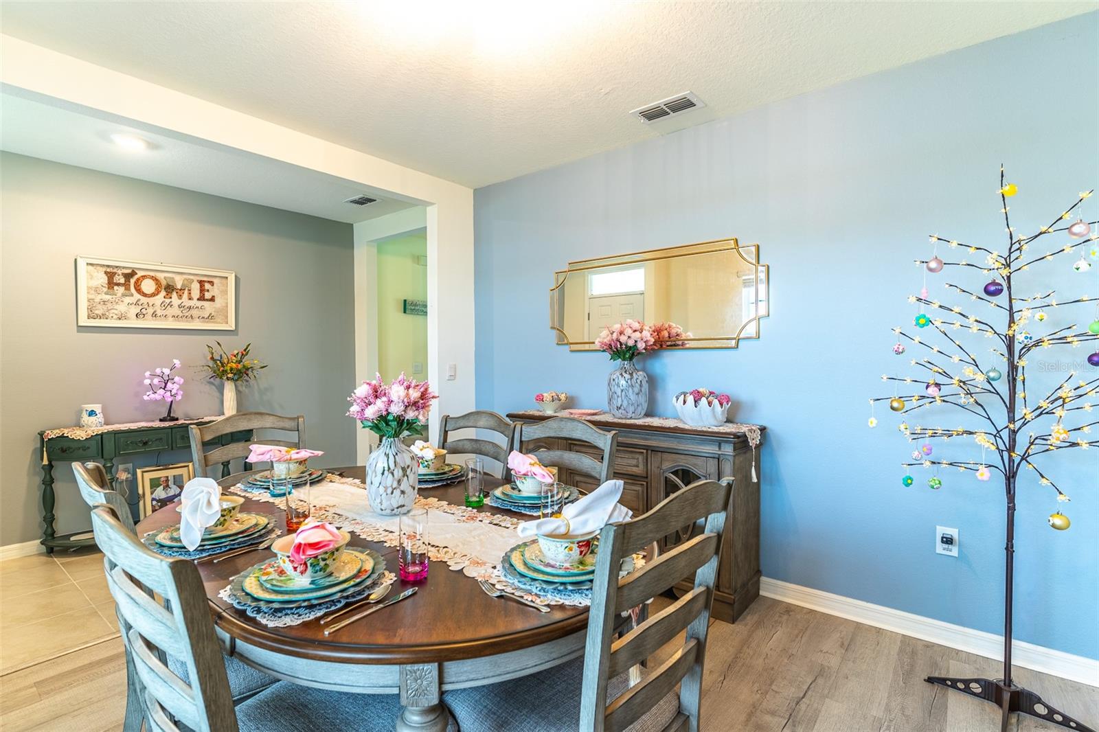 Image 11 of 42 For 1328 Daisy Field Drive