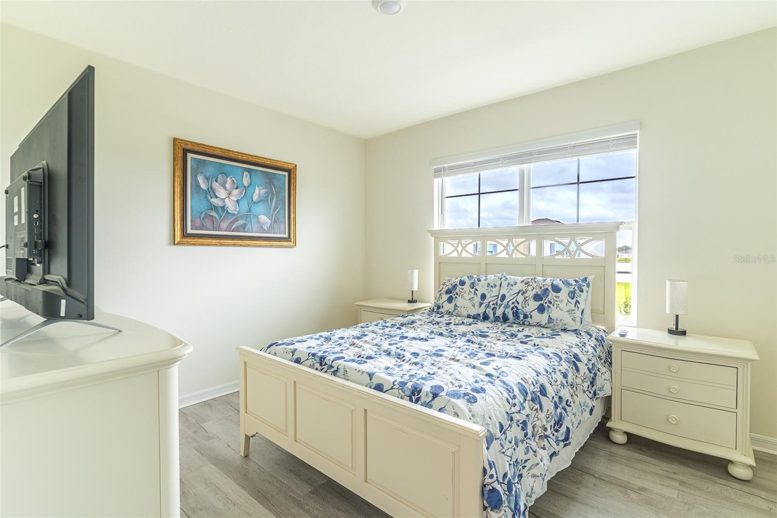 Image 21 of 42 For 1328 Daisy Field Drive