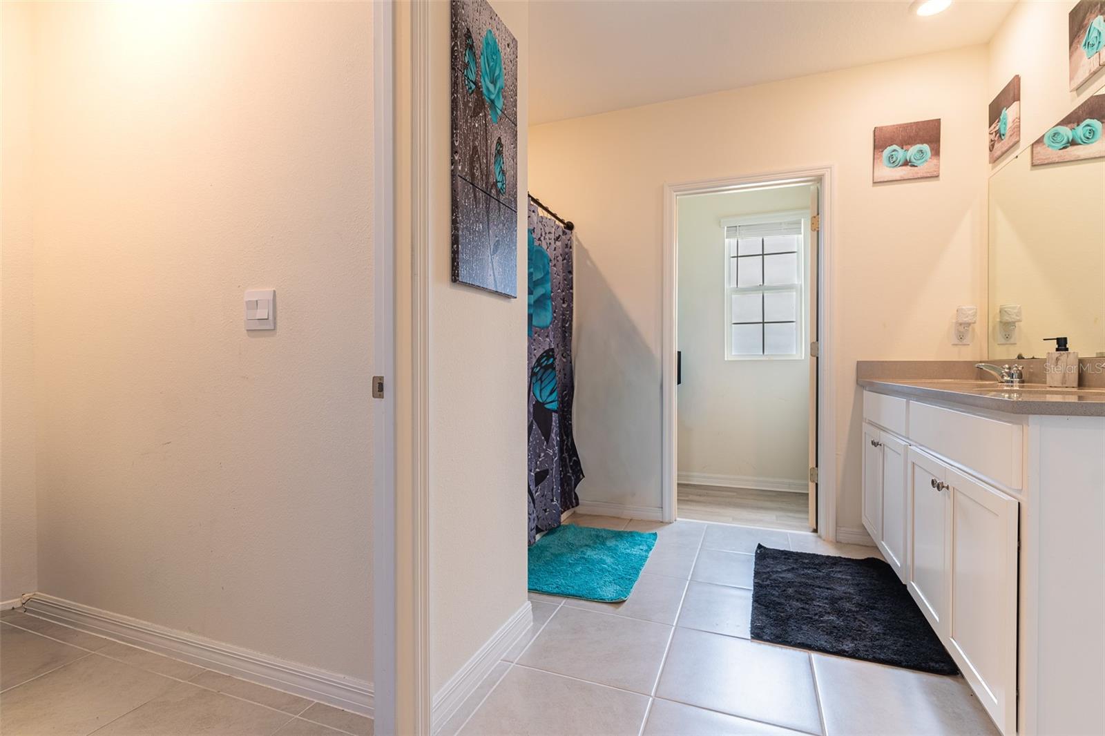 Image 24 of 42 For 1328 Daisy Field Drive