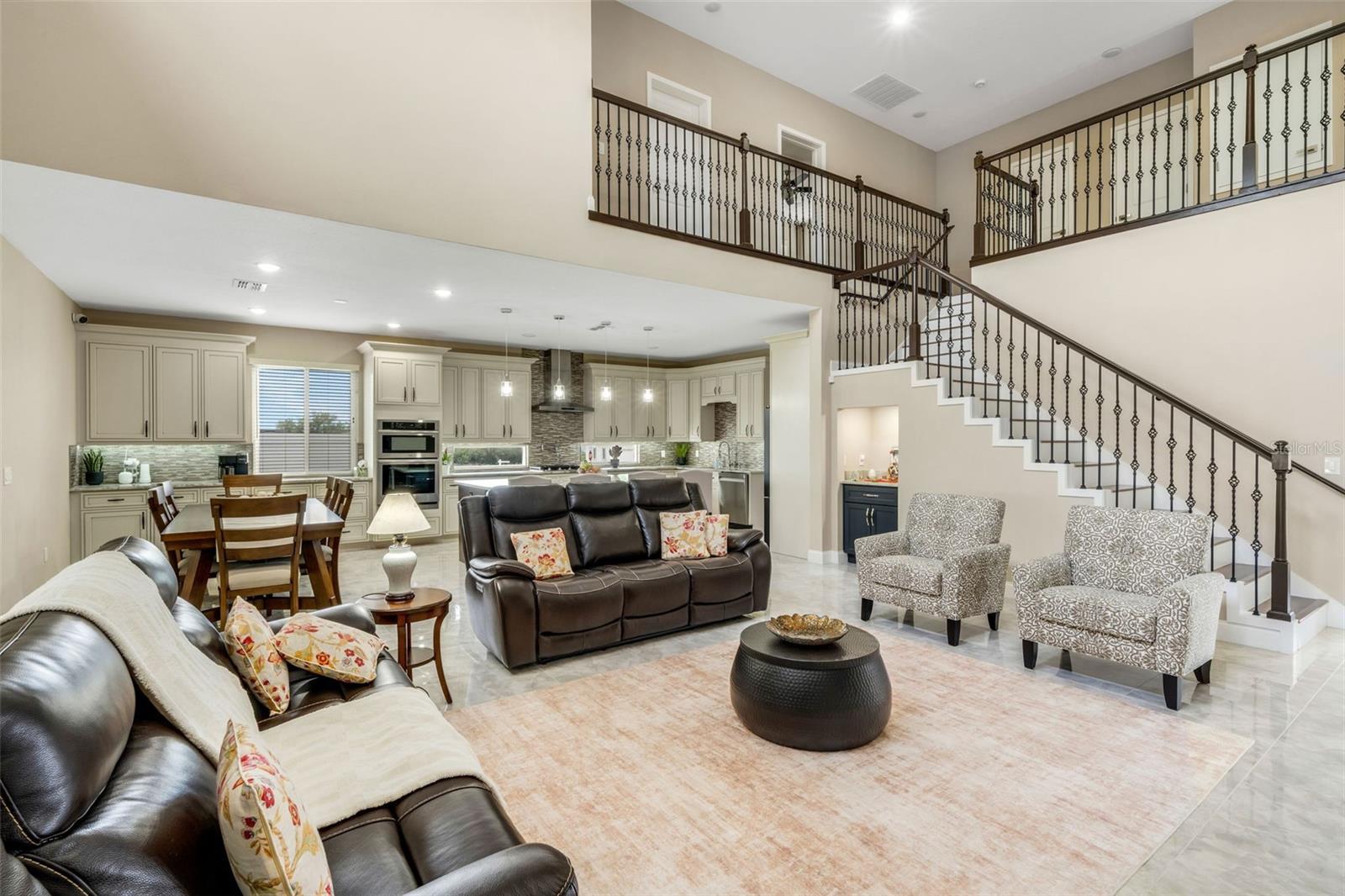 Image 10 of 66 For 545 Gandhi Drive