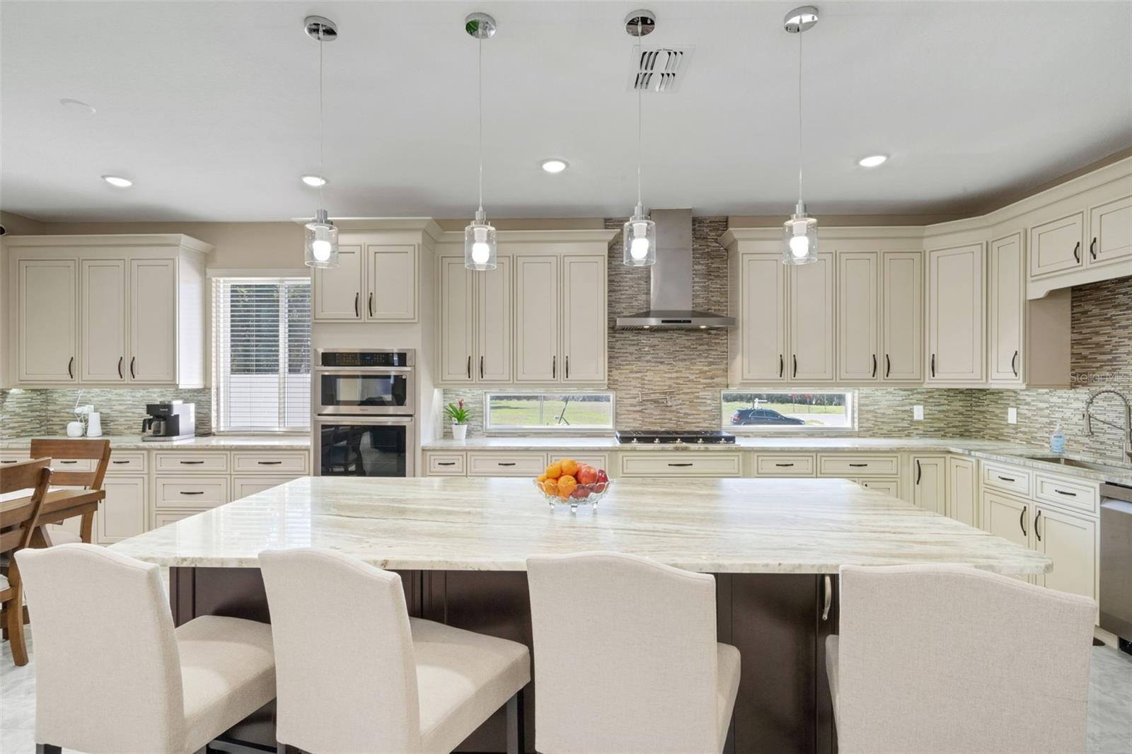 Image 20 of 66 For 545 Gandhi Drive