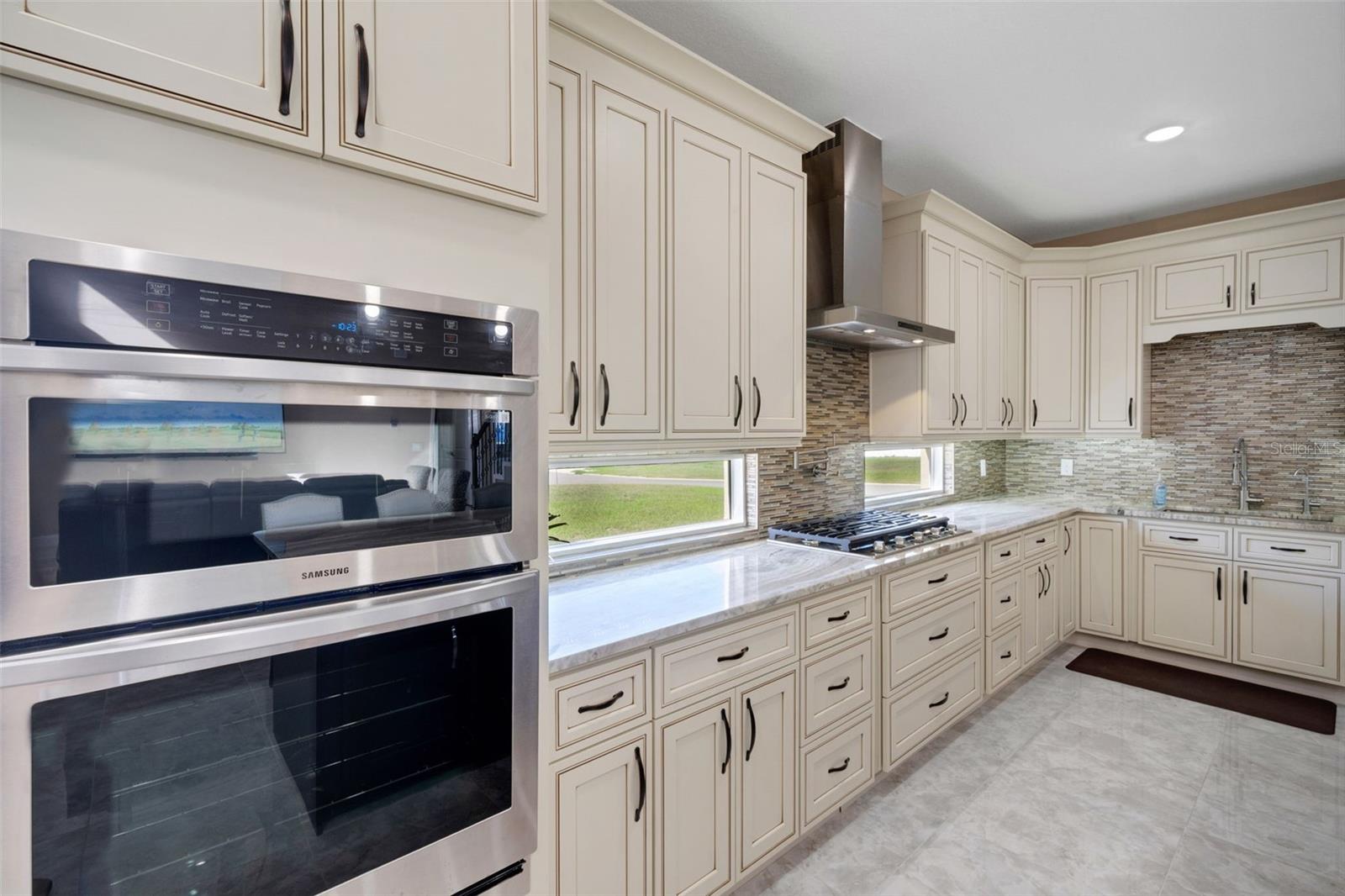 Image 26 of 66 For 545 Gandhi Drive