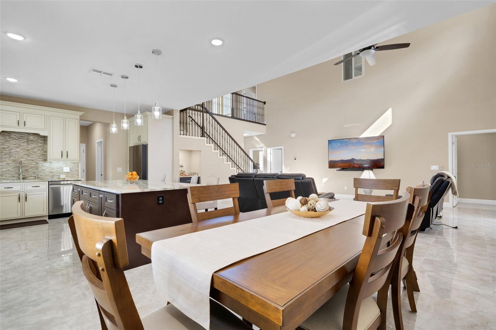 Image 28 of 66 For 545 Gandhi Drive