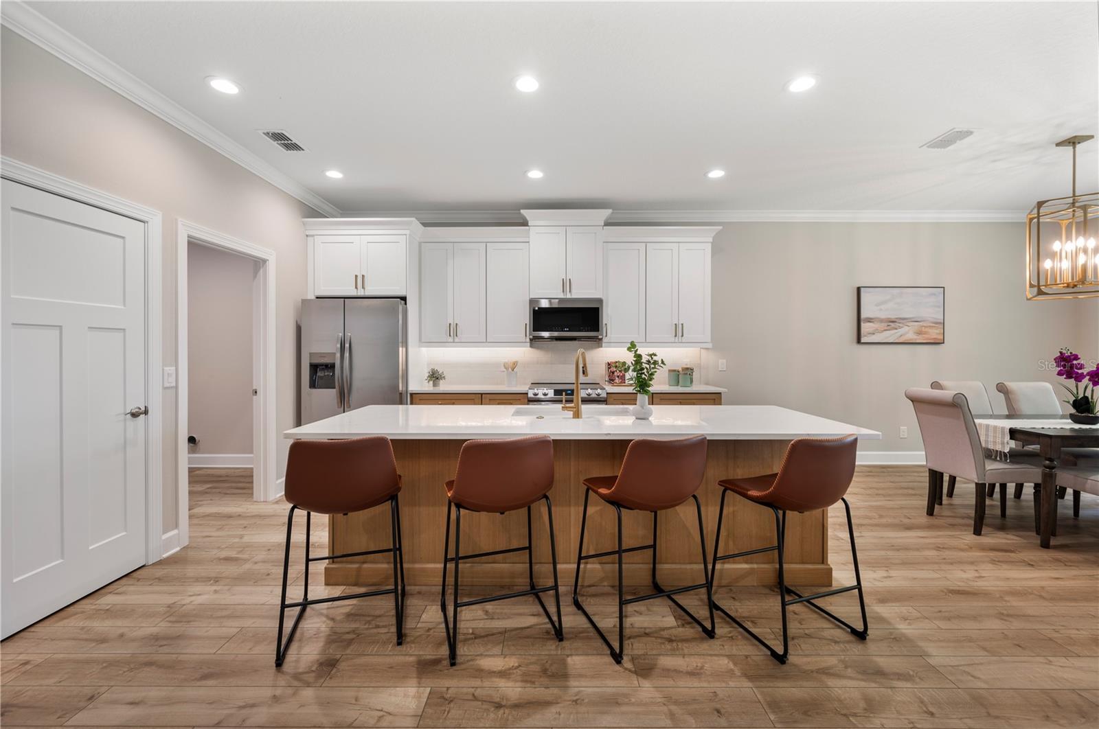 Image 13 of 53 For 4537 Fairway Oaks Drive