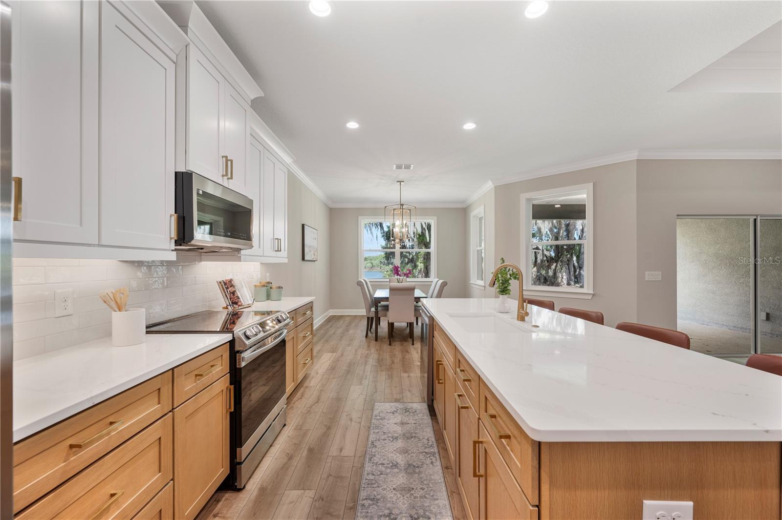 Image 15 of 53 For 4537 Fairway Oaks Drive