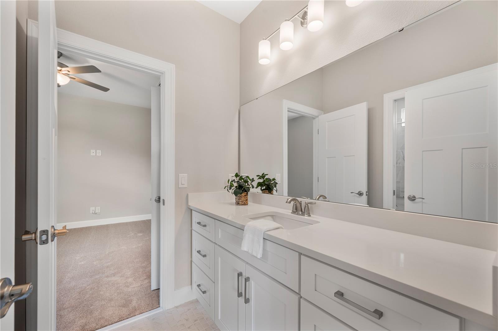 Image 27 of 53 For 4537 Fairway Oaks Drive