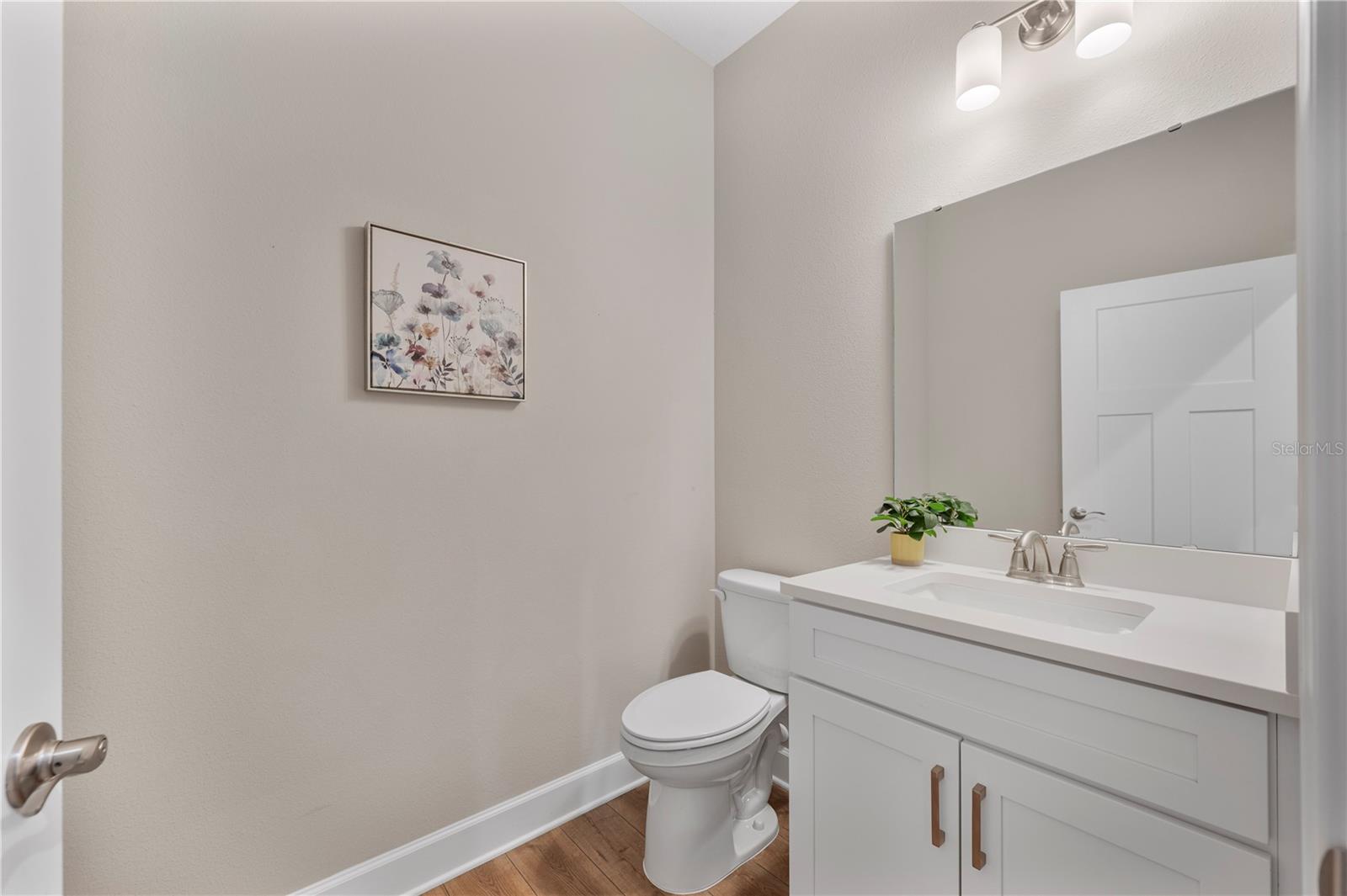 Image 34 of 53 For 4537 Fairway Oaks Drive