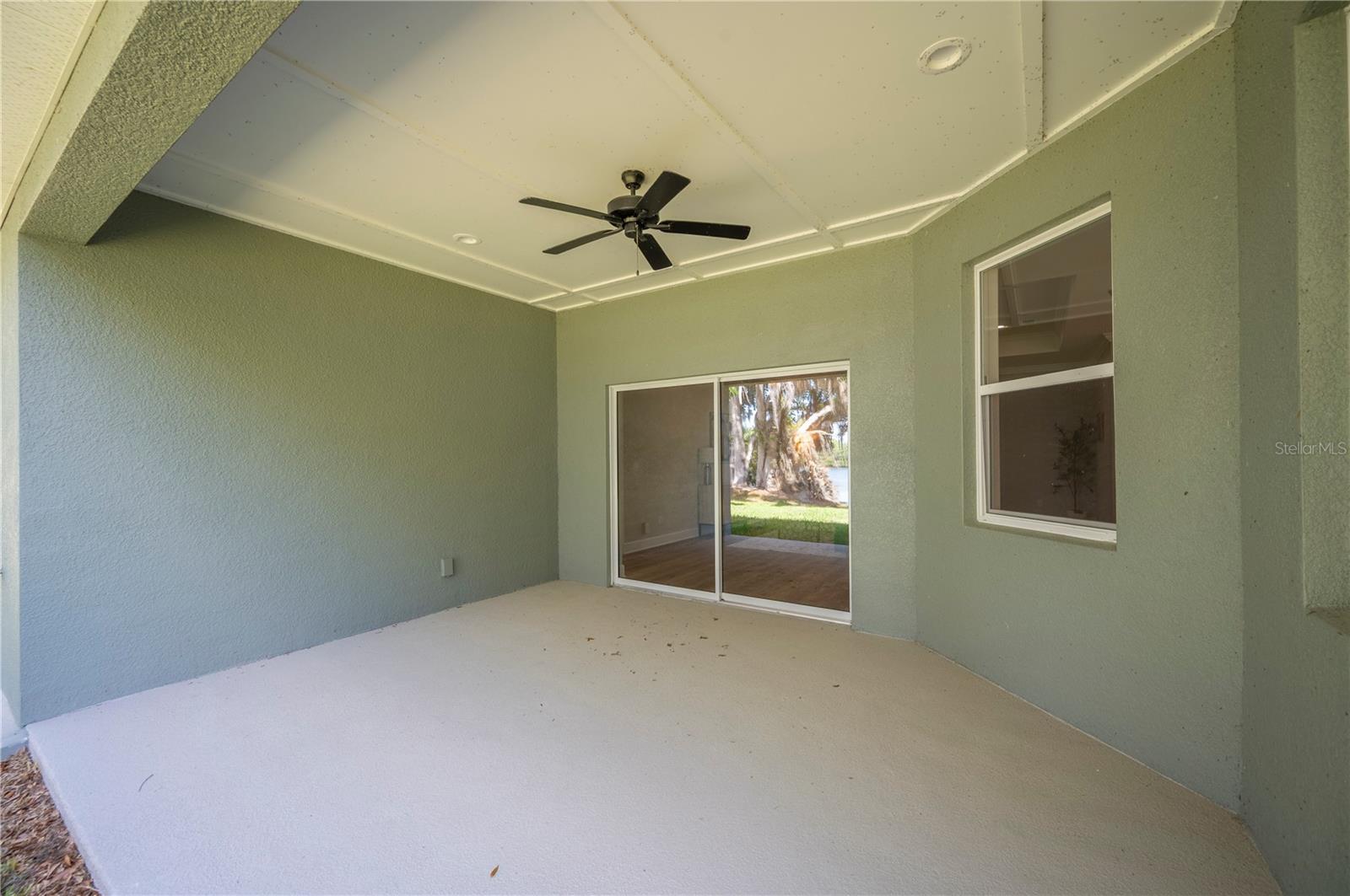 Image 37 of 53 For 4537 Fairway Oaks Drive