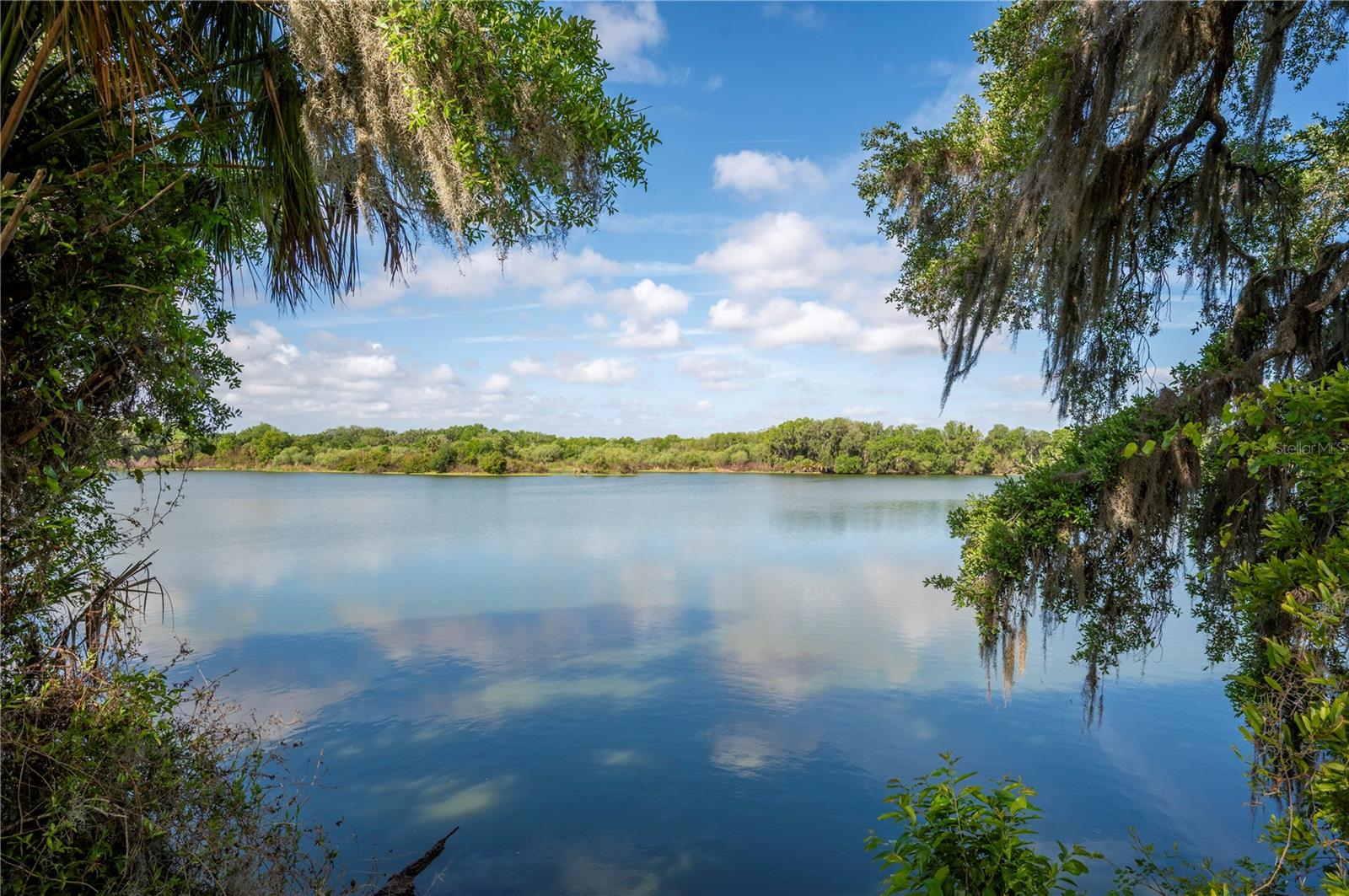 Image 43 of 53 For 4537 Fairway Oaks Drive