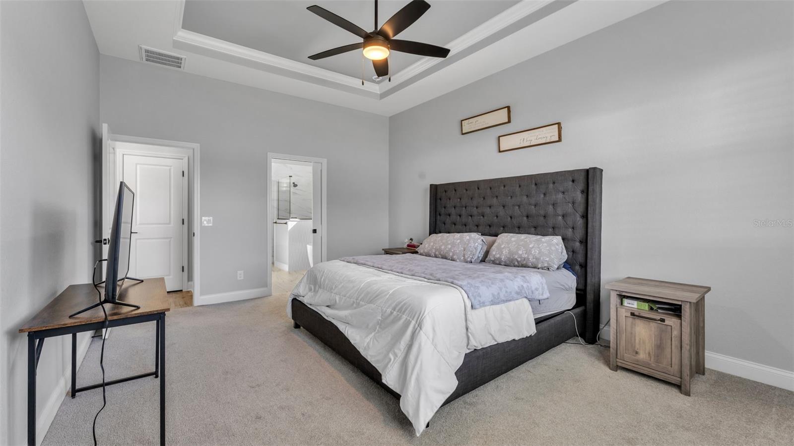 Image 17 of 52 For 7013 Bentridge Drive