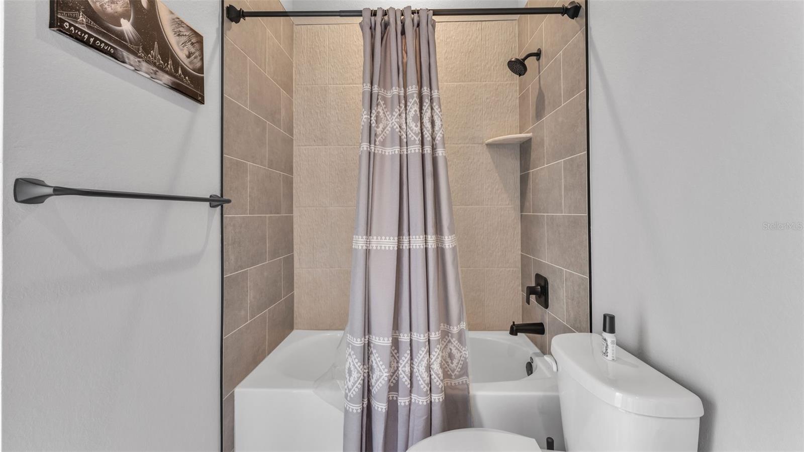 Image 38 of 52 For 7013 Bentridge Drive